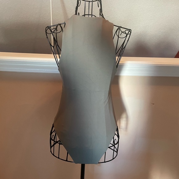 Zara Green Bodysuit - Picture 3 of 5